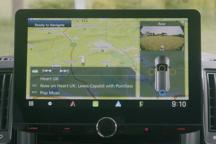 DNR992RVS - Navigationssystem / Digital Media AV-modtager med 10,1 tommer HD-skærm, forbedrede trådløse smartphoneforbindelser og digital radio DAB+.